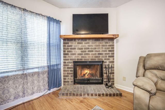 208 Mini Farm Road, Bonneau, SC 29431