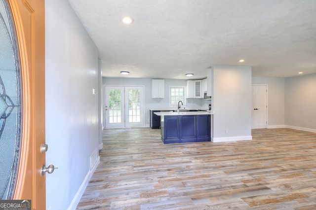 3395 Highway 11,S, Mansfield, GA 30055