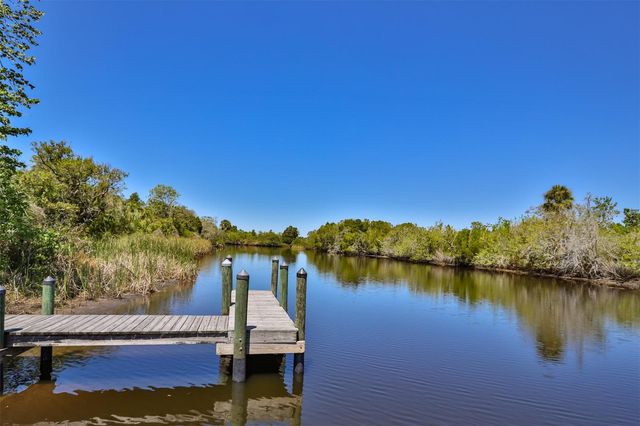 1710 SURREY TRAIL, Wimauma, FL 33598