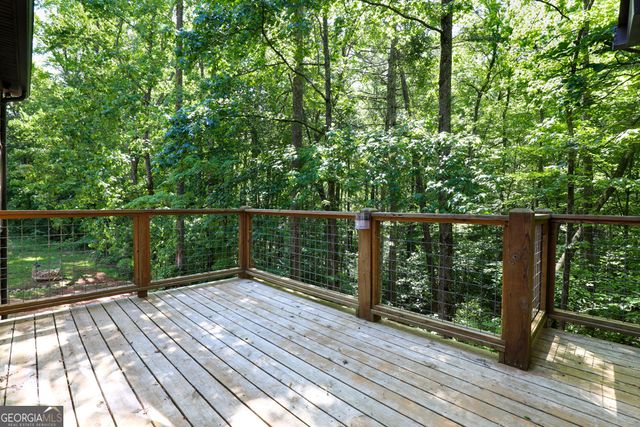 990 Yonah Lake Drive, Sautee Nacoochee, GA 30571