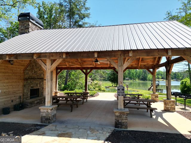 990 Yonah Lake Drive, Sautee Nacoochee, GA 30571