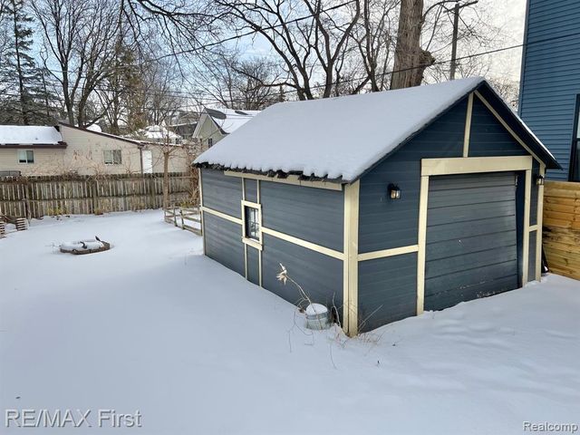 416 Josephine Avenue, Royal Oak, MI 48067