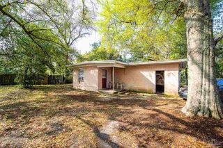 13 Marine Dr B, Pensacola, FL 32507