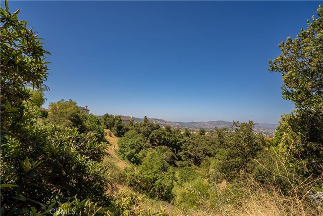 1935 Walnut Leaf, Walnut, CA 91789