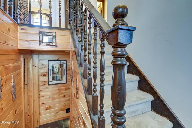 122 Crouse Drive, Amsterdam, NY 12010