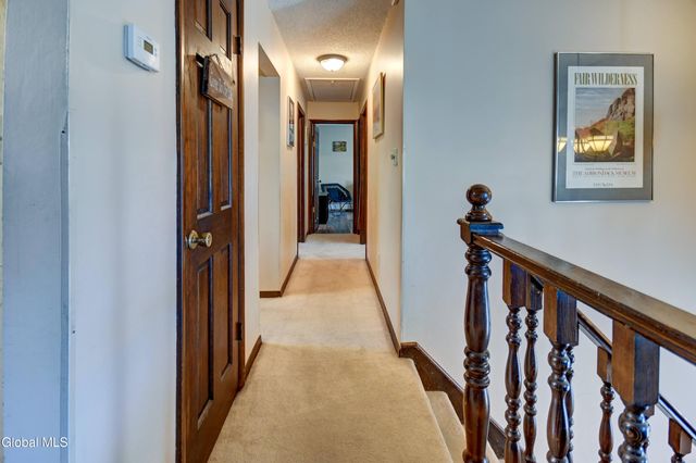 122 Crouse Drive, Amsterdam, NY 12010