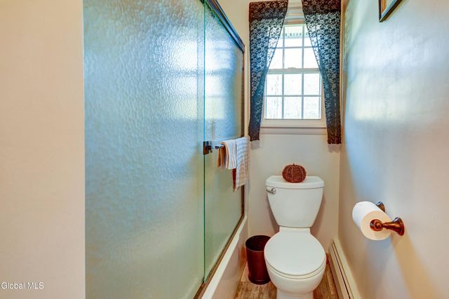 122 Crouse Drive, Amsterdam, NY 12010