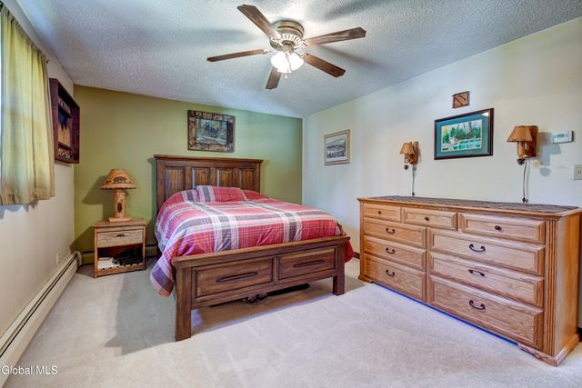 122 Crouse Drive, Amsterdam, NY 12010