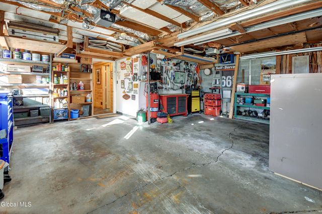 122 Crouse Drive, Amsterdam, NY 12010