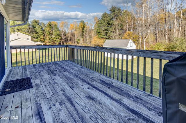 122 Crouse Drive, Amsterdam, NY 12010