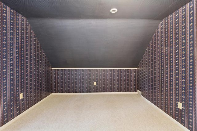 131 Moyer Avenue, Alma, MI 48801