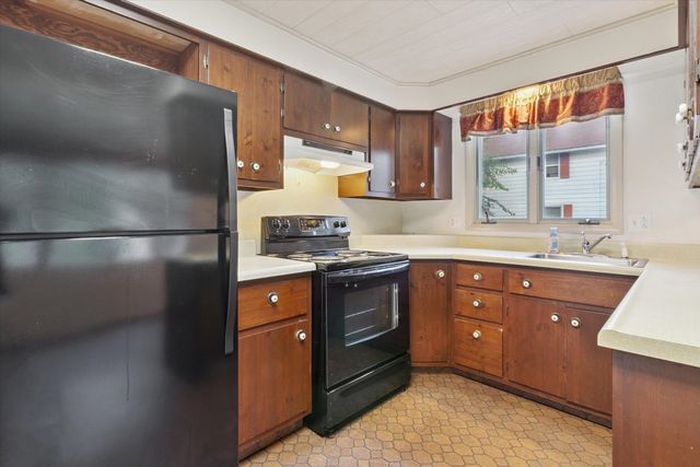 131 Moyer Avenue, Alma, MI 48801