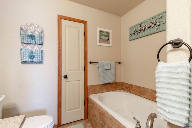 2423 SMITH AVE, Rapid City, SD 57701