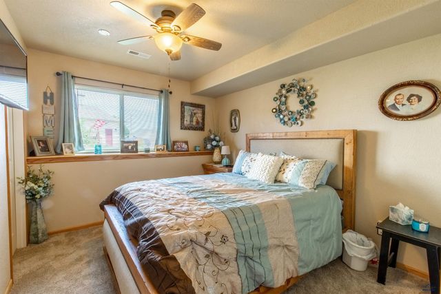 2423 SMITH AVE, Rapid City, SD 57701