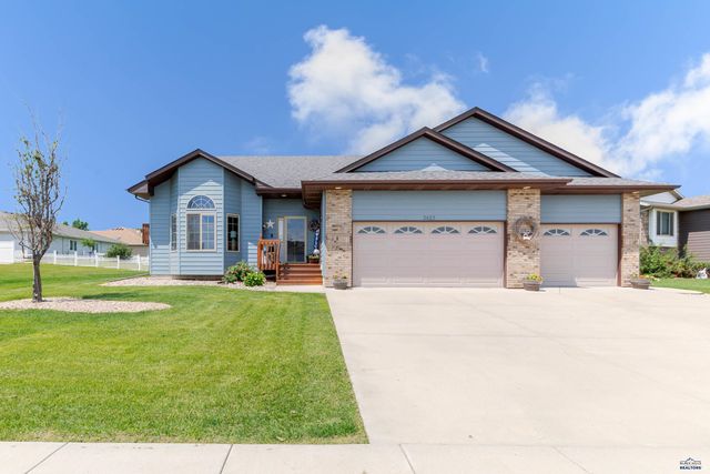2423 SMITH AVE, Rapid City, SD 57701