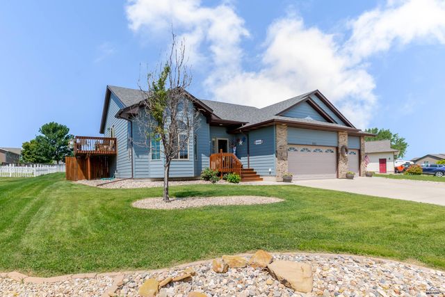 2423 SMITH AVE, Rapid City, SD 57701