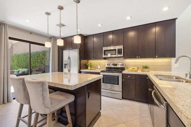76785 Daffodil Drive, Palm Desert, CA 92211
