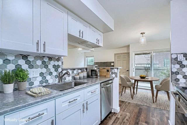 18800 Egret Bay Boulevard 1411, Webster, TX 77058