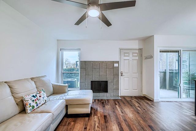 18800 Egret Bay Boulevard 1411, Webster, TX 77058