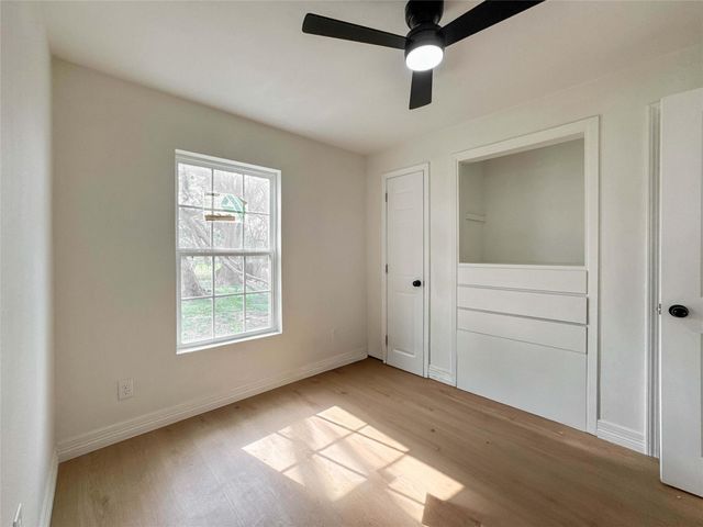 411 Avenue A 1, La Marque, TX 77568