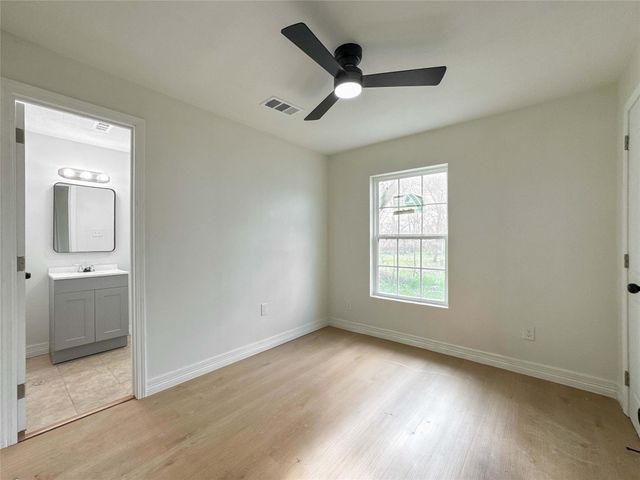 411 Avenue A 1, La Marque, TX 77568