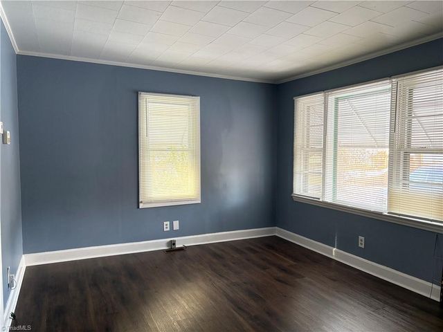 1025 Manly Street, Winston-salem, NC 27105