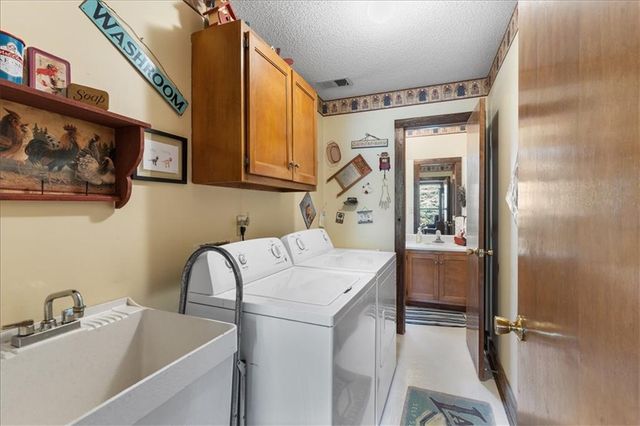 4068 Norton Place SE, Smyrna, GA 30082