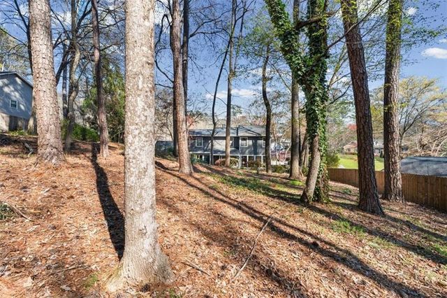 4068 Norton Place SE, Smyrna, GA 30082