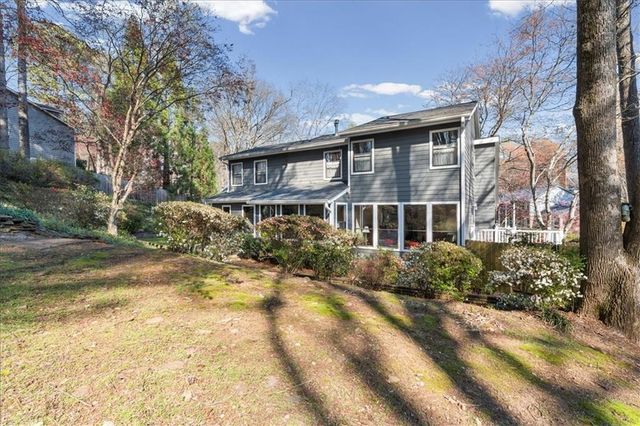 4068 Norton Place SE, Smyrna, GA 30082