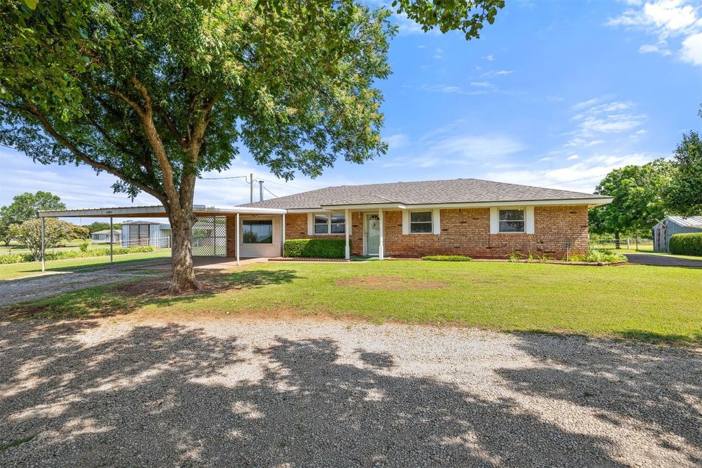 12097 240th Street, Blanchard, OK 73010
