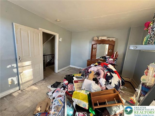 122 FRONT Street, Alburtis Boro, PA 18011