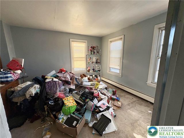 122 FRONT Street, Alburtis Boro, PA 18011