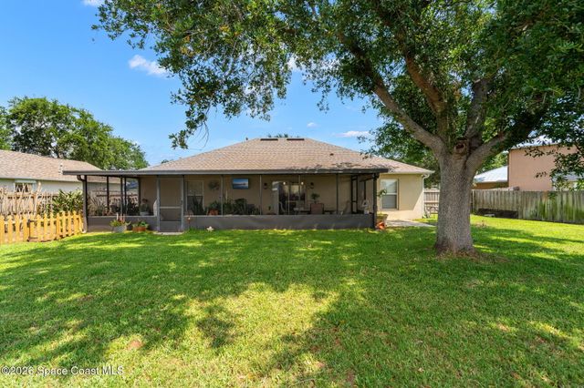 249 Mcclain Drive, Melbourne, FL 32904