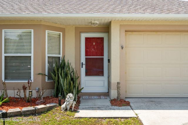 249 Mcclain Drive, Melbourne, FL 32904