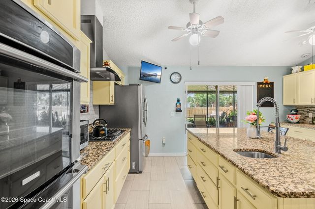 249 Mcclain Drive, Melbourne, FL 32904