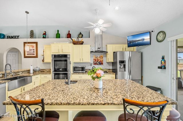 249 Mcclain Drive, Melbourne, FL 32904