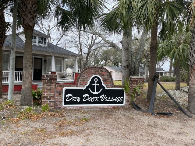 3722 Tim Street, North Charleston, SC 29405