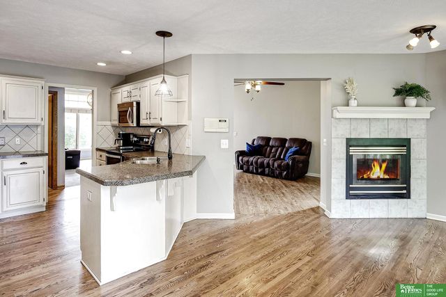 5109 Timberridge Drive, Papillion, NE 68133