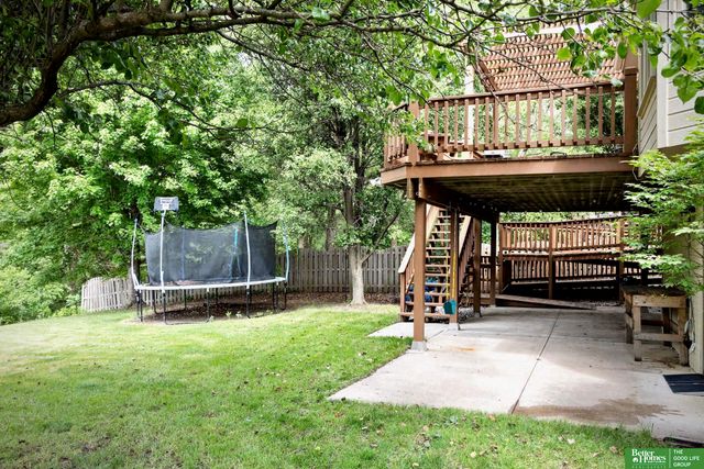 5109 Timberridge Drive, Papillion, NE 68133