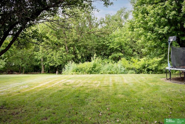 5109 Timberridge Drive, Papillion, NE 68133