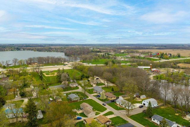 7705 241st AVENUE, Salem, WI 53168