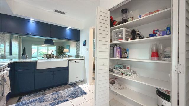 7163 28TH AVENUE W 7163, Bradenton, FL 34209