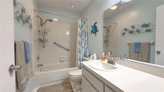 7163 28TH AVENUE W 7163, Bradenton, FL 34209