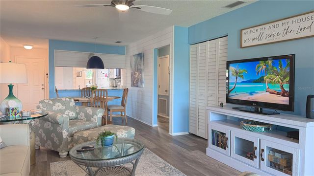 7163 28TH AVENUE W 7163, Bradenton, FL 34209