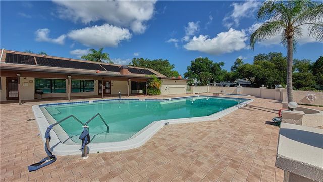 7163 28TH AVENUE W 7163, Bradenton, FL 34209