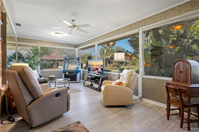 428 GLENEAGLES COURT, Winter Haven, FL 33884