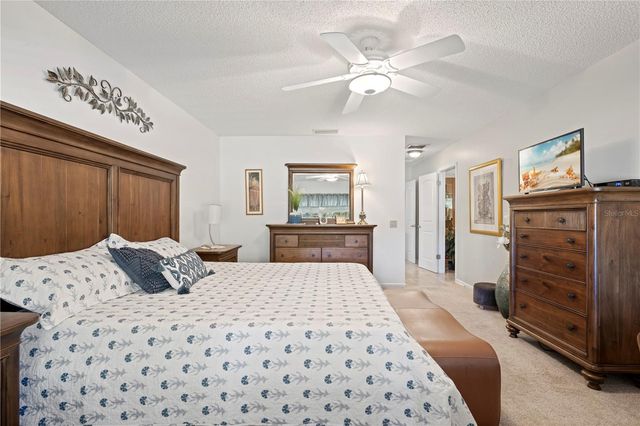 428 GLENEAGLES COURT, Winter Haven, FL 33884