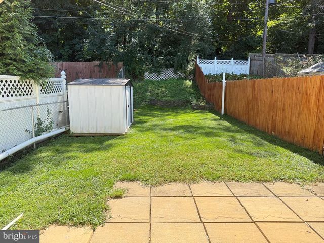 2630 GIRARD AVE, West Lawn, PA 19609