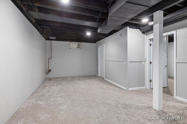 3844 Clyde Park Avenue SW, Wyoming, MI 49509