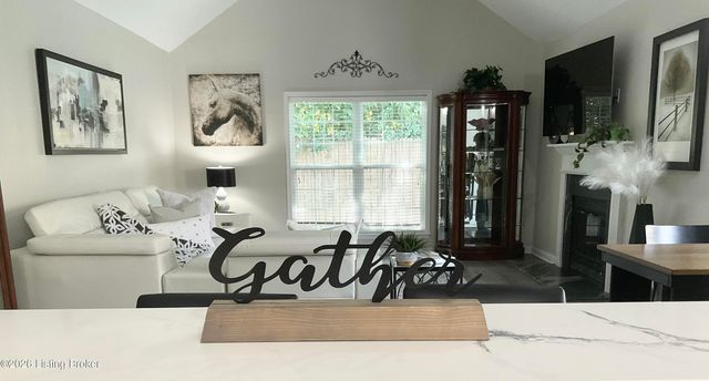 510 Eastgate Village Wynde, Louisville, KY 40223
